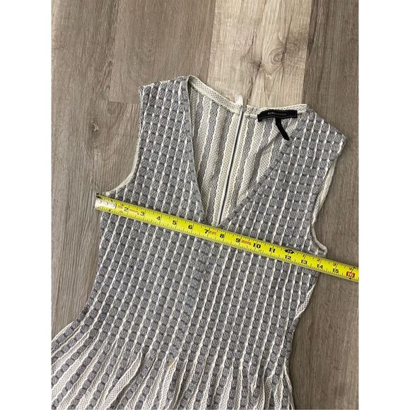 BCBGMAXAZRIA "Haily" Blouse Peplum Stripe Geometric, Black / Ivory, Size XS - Picture 11 of 13